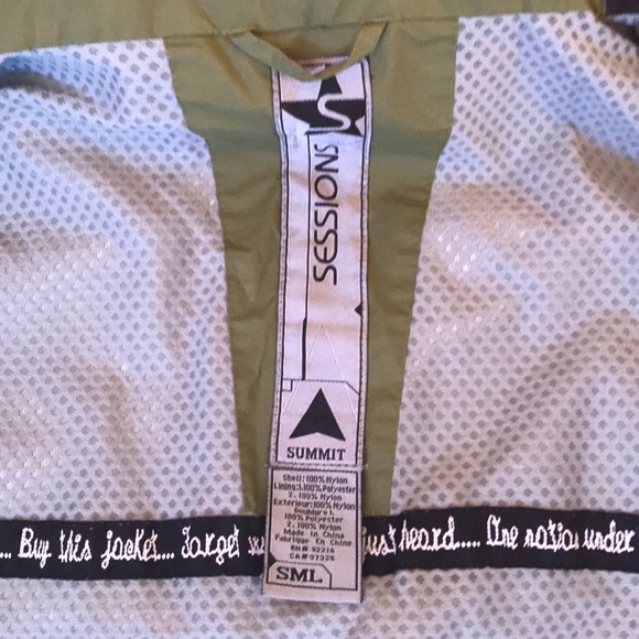 Sessions Summit Series Snowboarding Jacket, Small - Picture 9 of 11